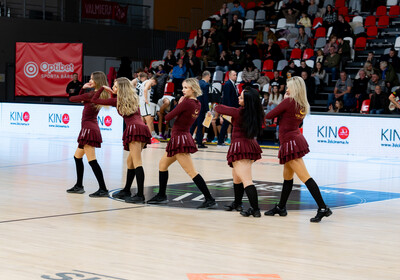 LAT-EST: VALMIERA GLASS VIA : Transcom Parnu