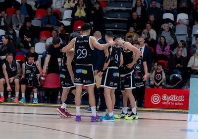 LAT-EST: VALMIERA GLASS VIA : BK Liepāja