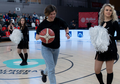 LAT-EST: VALMIERA GLASS VIA : BK Liepāja