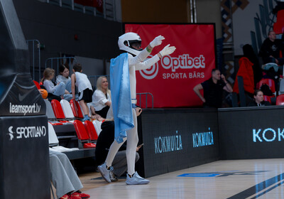 LAT-EST: VALMIERA GLASS VIA : BK Liepāja