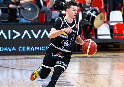 LAT-EST: VALMIERA GLASS VIA : BK Liepāja