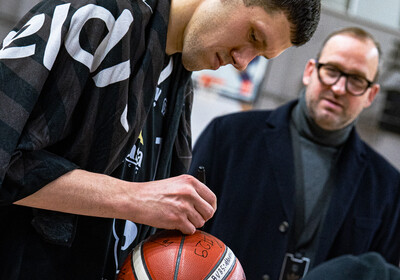 LAT-EST: VALMIERA GLASS VIA : BK Liepāja