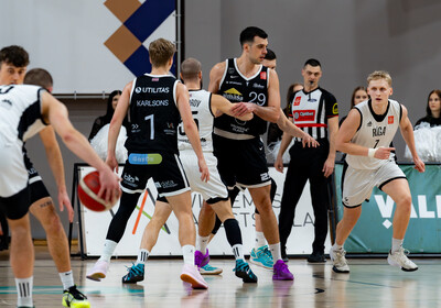 LAT-EST: VALMIERA GLASS VIA : VEF Rīga