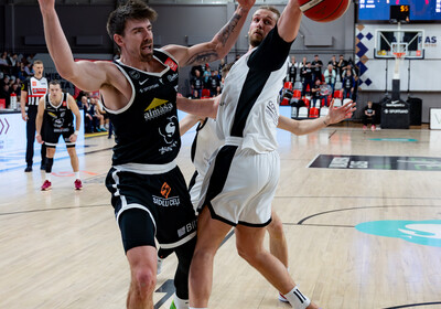 LAT-EST: VALMIERA GLASS VIA : VEF Rīga