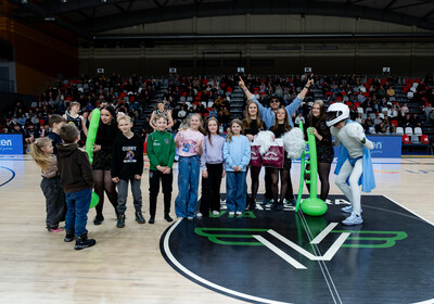 LAT-EST: VALMIERA GLASS VIA : VEF Rīga