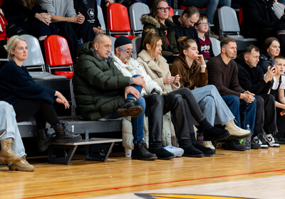 LAT-EST: VALMIERA GLASS VIA : VEF Rīga