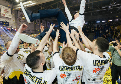 Latvijas Basketbola Užavas kausa fināls: VALMIERA GLASS VIA : BK Ventspils (21.02.2026.) Foto: Nauris Slokenbergs, Mārtiņš Goldbergs