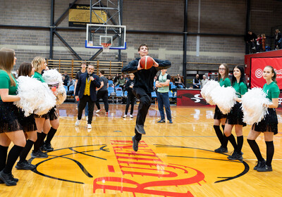 LAT-EST: VALMIERA GLASS VIA : Tartu Ülikool Maks & Moorits