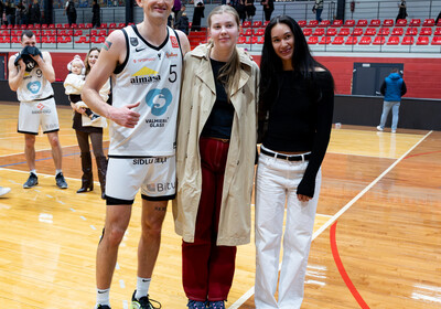 LAT-EST: VALMIERA GLASS VIA : Tartu Ülikool Maks & Moorits