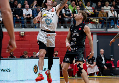 LAT-EST: VALMIERA GLASS VIA : Tartu Ülikool Maks & Moorits