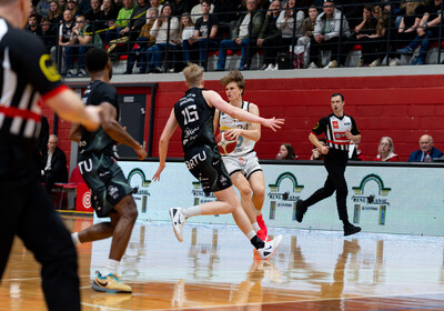 LAT-EST: VALMIERA GLASS VIA : Tartu Ülikool Maks & Moorits