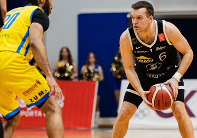 LAT-EST: VALMIERA GLASS VIA : BK Ventspils Foto: Dāvis Lejasmeiers