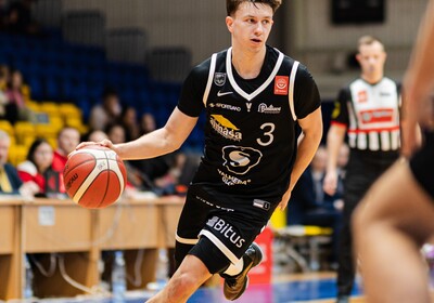 LAT-EST: VALMIERA GLASS VIA : BK Ventspils Foto: Dāvis Lejasmeiers