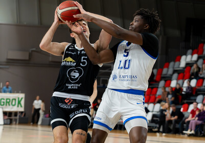 LAT-EST: VALMIERA GLASS VIA : Latvijas Universitāte