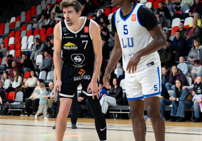 LAT-EST: VALMIERA GLASS VIA : Latvijas Universitāte