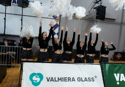 LAT-EST: VALMIERA GLASS VIA : Latvijas Universitāte