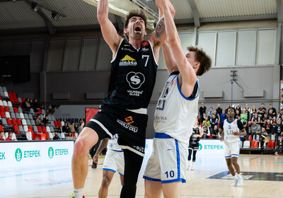 LAT-EST: VALMIERA GLASS VIA : Latvijas Universitāte