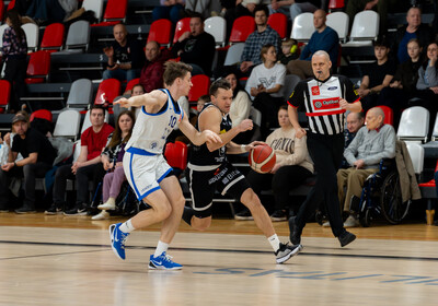 LAT-EST: VALMIERA GLASS VIA : Latvijas Universitāte