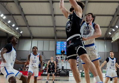 LAT-EST: VALMIERA GLASS VIA : Latvijas Universitāte