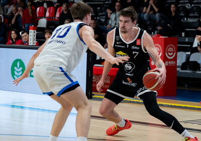 LAT-EST: VALMIERA GLASS VIA : Latvijas Universitāte