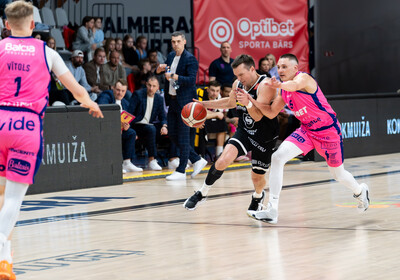 LBL 1/2 fināls 1. spēle: VALMIERA GLASS VIA : Rīgas Zeļļi Sefinance