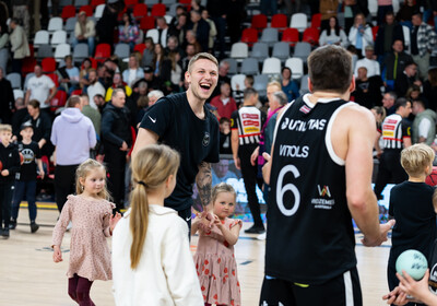 LBL 1/2 fināls 1. spēle: VALMIERA GLASS VIA : Rīgas Zeļļi Sefinance