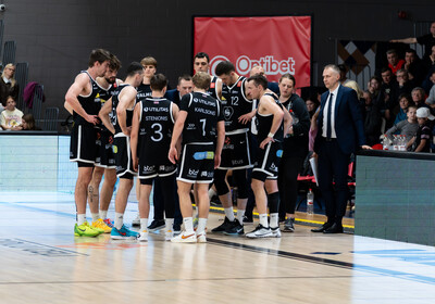 LBL 1/2 fināls 1. spēle: VALMIERA GLASS VIA : Rīgas Zeļļi Sefinance