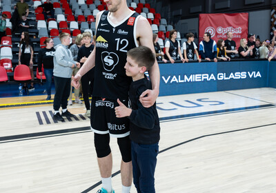 LBL 1/2 fināls 5.spēle: VALMIERA GLASS VIA : Rīgas Zeļļi/Sefinance