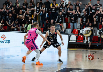 LBL 1/2 fināls 5.spēle: VALMIERA GLASS VIA : Rīgas Zeļļi/Sefinance