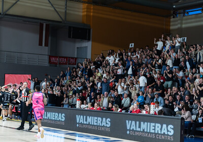 LBL 1/2 fināls 5.spēle: VALMIERA GLASS VIA : Rīgas Zeļļi/Sefinance