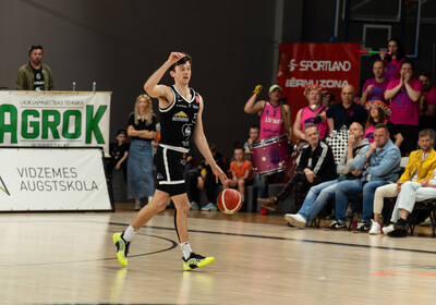 LBL 1/2 fināls 5.spēle: VALMIERA GLASS VIA : Rīgas Zeļļi/Sefinance