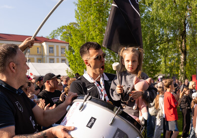 Paldies, Valmiera - mēs Jūs jūtam, dzirdam, redzam!