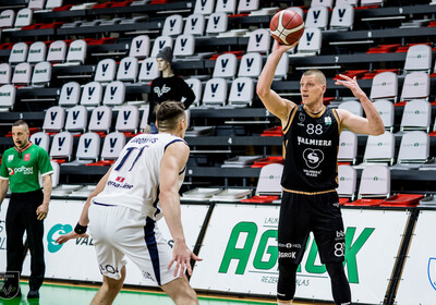 LBL PLAY-OFF: VALMIERA GLASS VIA – LIEPĀJA