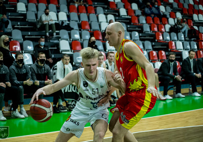 LATVIJAS BASKETBOLA UŽAVAS KAUSS: VALMIERA GLASS - BK Madona/BJSS