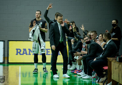 LATVIJAS BASKETBOLA UŽAVAS KAUSS: VALMIERA GLASS - BK Madona/BJSS