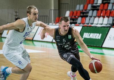 LATVIJAS BASKETBOLA UŽAVAS KAUSS: VALMIERA GLASS - BK OGRE