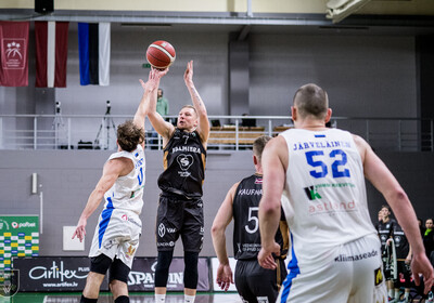 LAT-EST: VALMIERA GLASS VIA - Tallinna Kalev