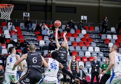 LAT-EST: VALMIERA GLASS VIA - Tallinna Kalev