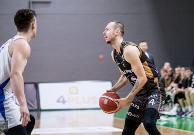 LAT-EST: VALMIERA GLASS VIA - Tallinna Kalev