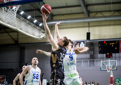 LAT-EST: VALMIERA GLASS VIA - Tallinna Kalev