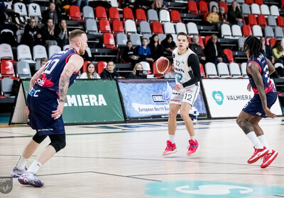 ENBL: VALMIERA GLASS VIA - Basket Brno